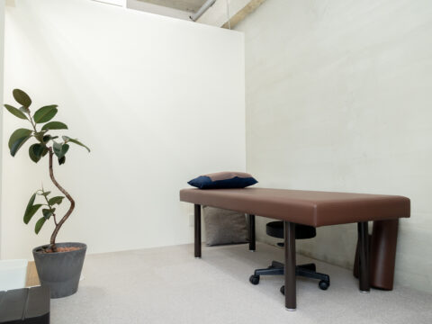 距骨サロン草津店