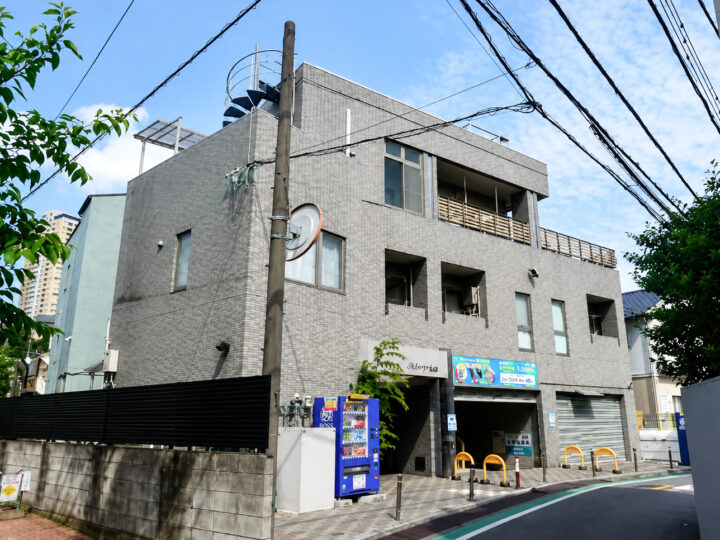 距骨サロン谷中銀座店の写真1