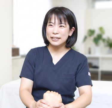 河上 亜衣子先生